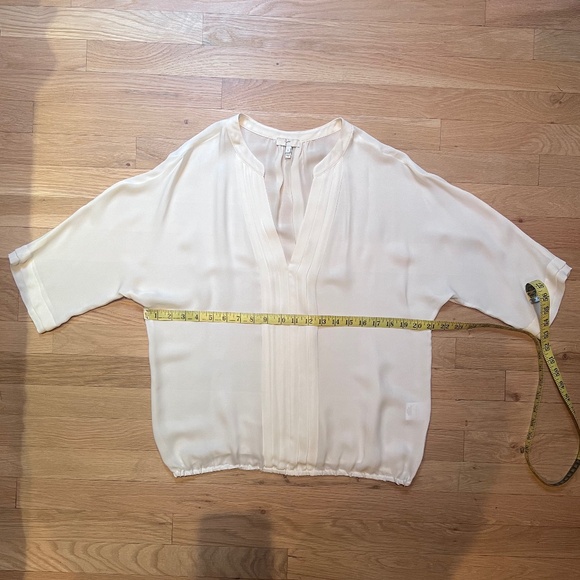 Joie Drapey Silk Raglan-Sleeved Blouse Size L - Picture 6 of 10